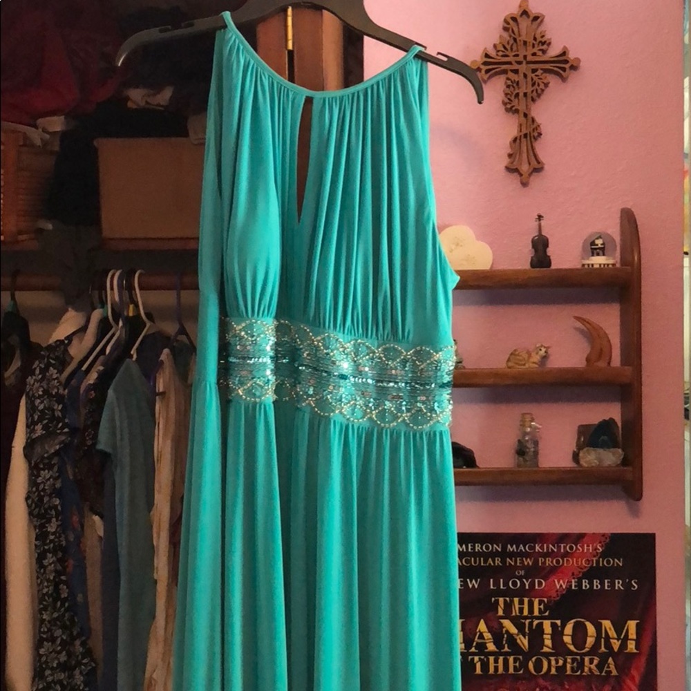 Teal blue floor length evening/prom dress